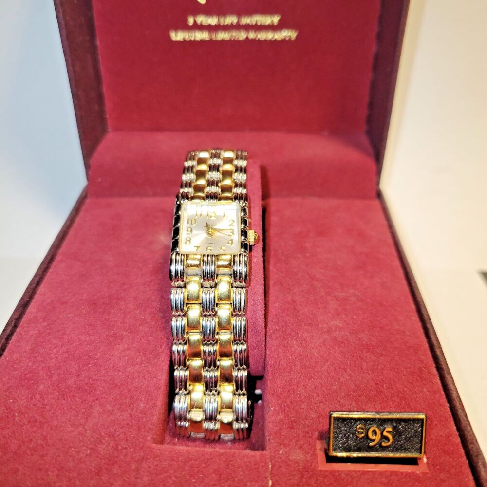 New John Weitz Men's Dress Watch - Never Worn - Gold Tone - New Battery